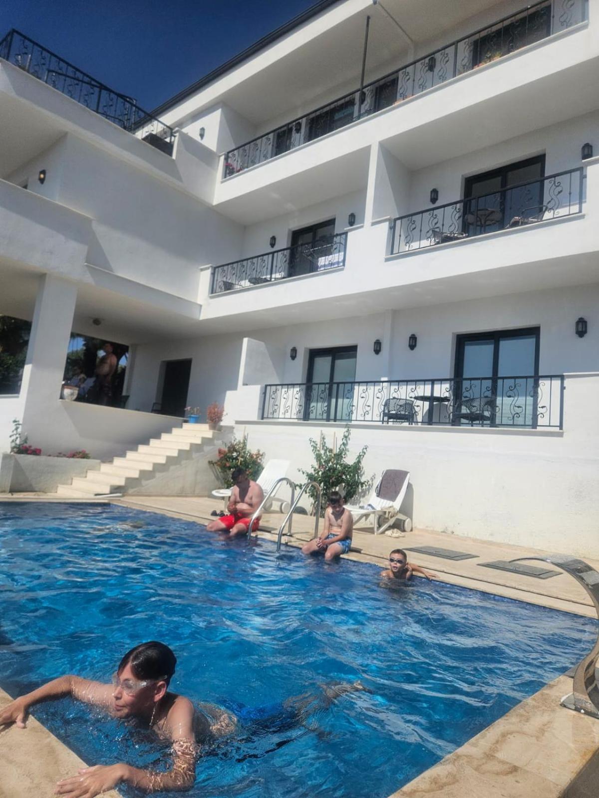 Manzara Hotel